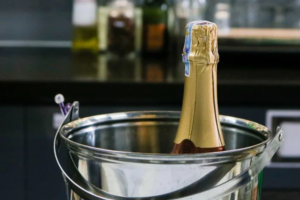 Thế Giới Rượu Vang